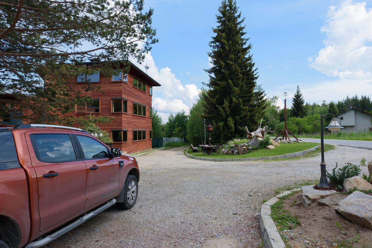 Pinus Villas Lodge With Private Jacuzzi & Phyto-Sauna Retreat Zheleznitsa Exterior foto